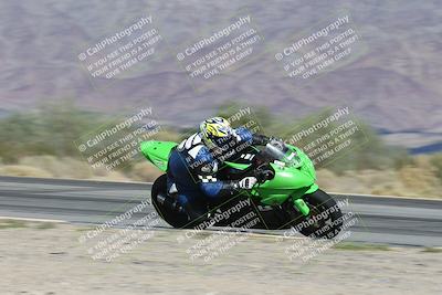 media/Nov-16-2025-Race Pace (Sun) [[8c5fa54630]]/Non Verified Riders (1st 20 Minutes)/3-Turn 3 Inside (11am)/